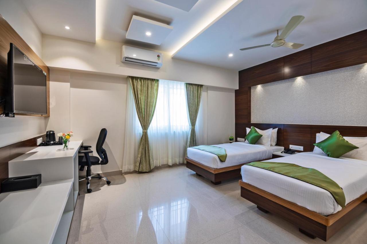 Vanusa Residency Bangalore Exterior photo