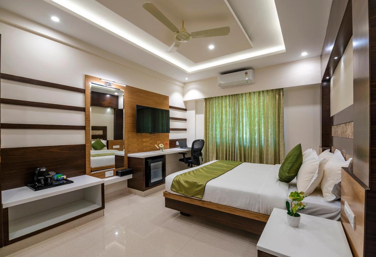 Vanusa Residency Bangalore Exterior photo